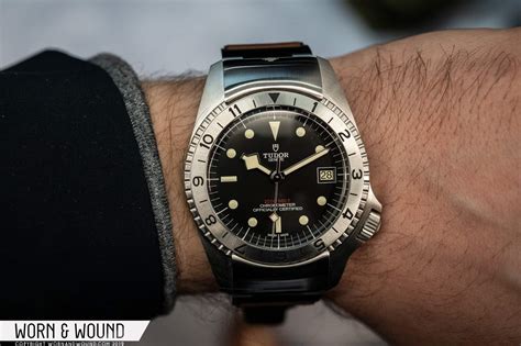 tudor black bay p01 baselworld 2019 cinturino|Hands.